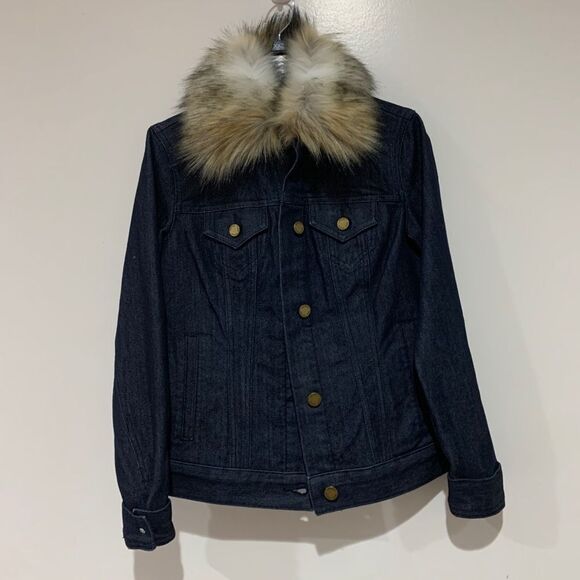 Michael Kors Denim Jacket with Fur Collar NEW $295 - Picture 1 of 6
